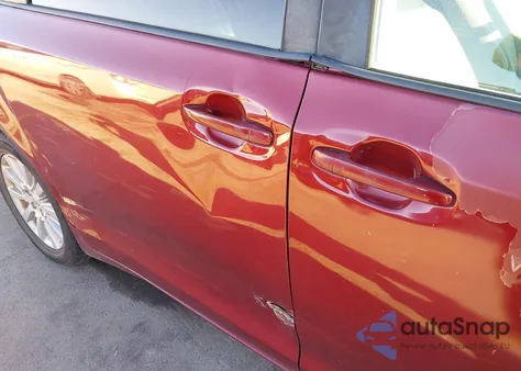 2011 Toyota Sienna Le from USA, damaged, VIN 5TDJK3DC7BS002199